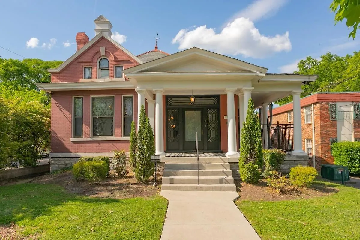 Historic Jewel Walk To Eats & Shops Villa Nashville 0*,  United States